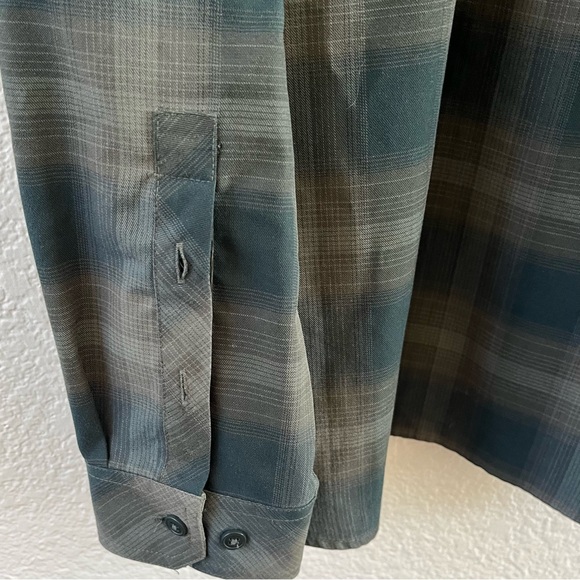 Columbia Long Sleeve Men’s XL Plaid Outdoor Shirt - Picture 4 of 8
